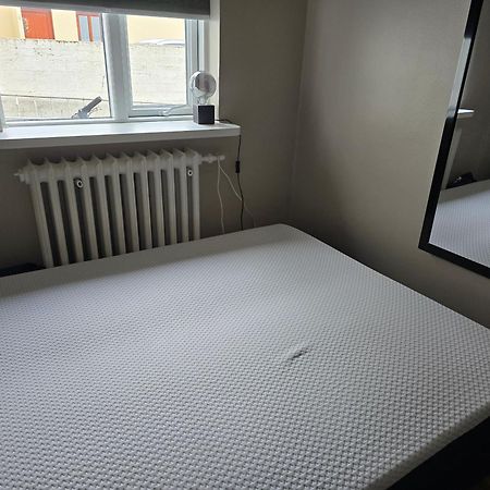 Sol - S12 Guesthouse Keflavík Kültér fotó